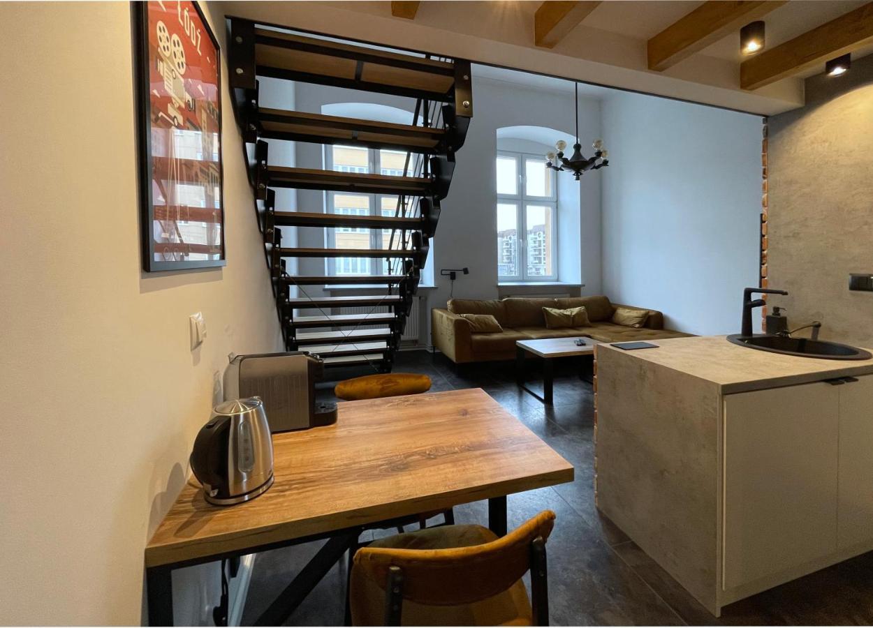 Off Side Story Apartment Lodz  Luaran gambar